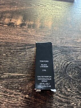 Tom Ford Black Lacquer Travel Spray Sample - Black